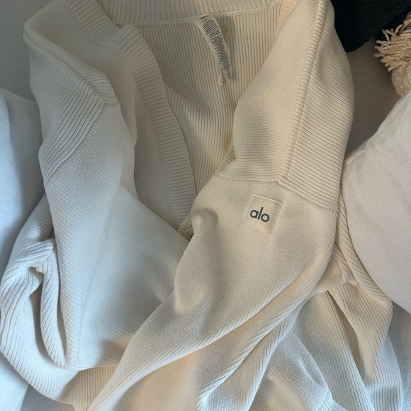 All Yoga Scholar Cardigan - Picture 4 of 4